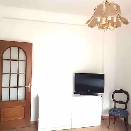 Like: In Centro E Con Garage! Lägenhet *