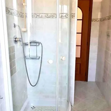 Like: In Centro E Con Garage! Apartamento San Remo