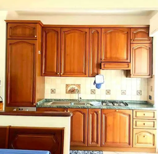 Like: In Centro E Con Garage! Apartament San Remo