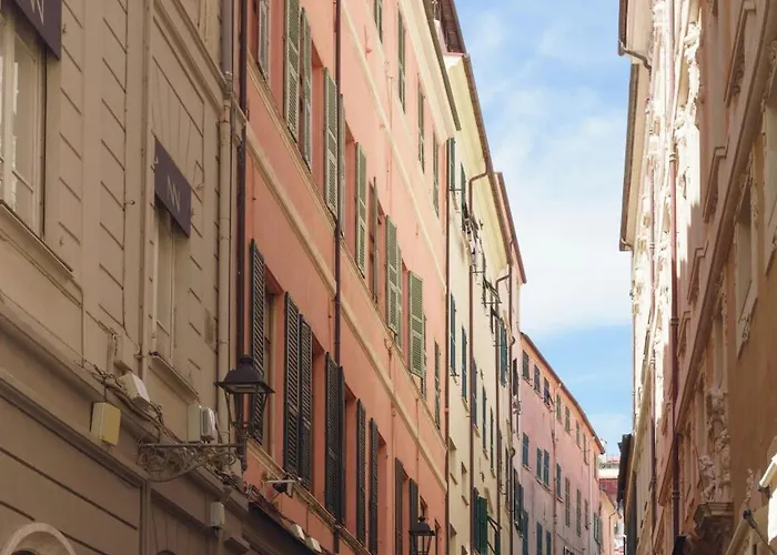 Like: In Centro E Con Garage! * San Remo